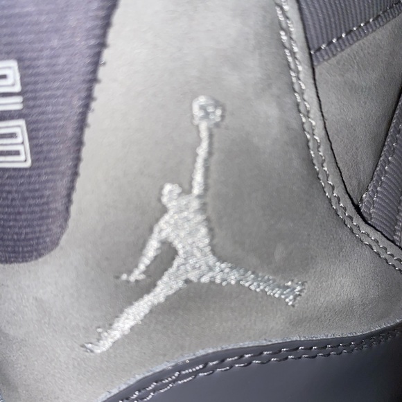 Men’s Size 9.5 “Cool Grey” Air Jordan 11s For Sale - Picture 2 of 9